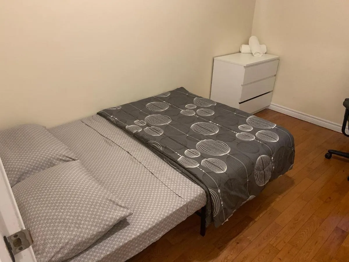 Dundas Guest House Toronto 2*,  Canada